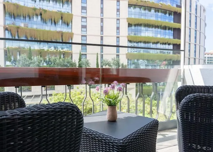 D.henrique I Frente Ao Savoy Palace דירה